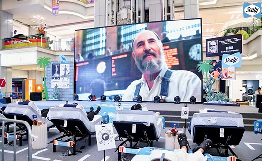 絲漣啟“傳奇對話未來”之旅：AI重現創始人，邀赴144年睡眠之約